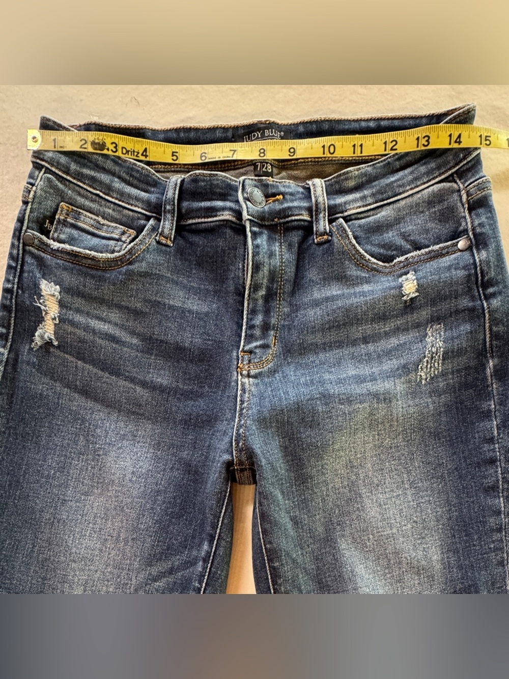 Judy Blue Destroyed Cuffed Mid-Rise Slim Fit Jeans Cuffed or Uncuffed (7/28) - Picture 6 of 15